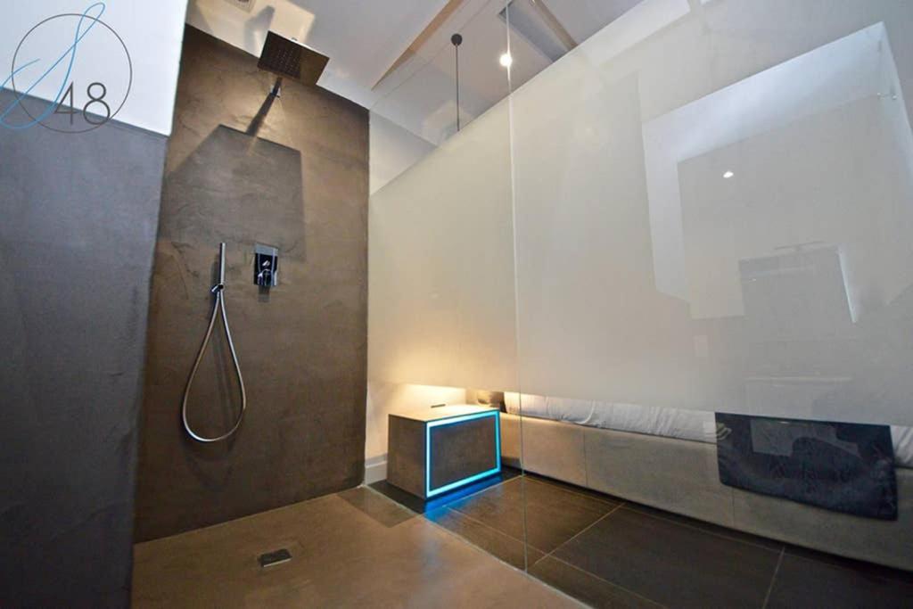 Suite Quarantotto เนเปิลส์ ภายนอก รูปภาพ